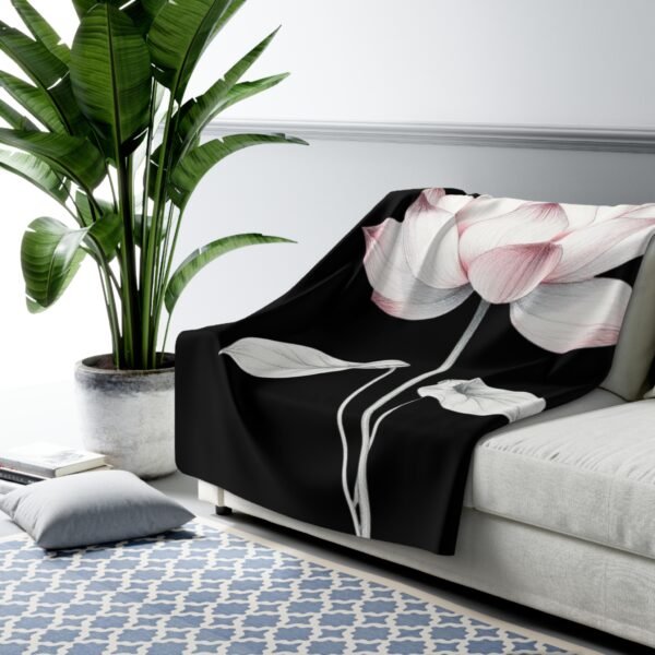 Lotus Flower Sherpa Fleece Blanket - Cozy Floral Design for Relaxation - Image 6
