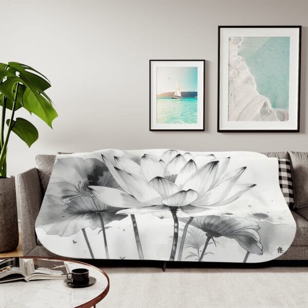 Cozy Sherpa Blanket - Perfect for Home Décor, Gifts, and Relaxation, Multi-Use, Two Color Options, Warm and Stylish